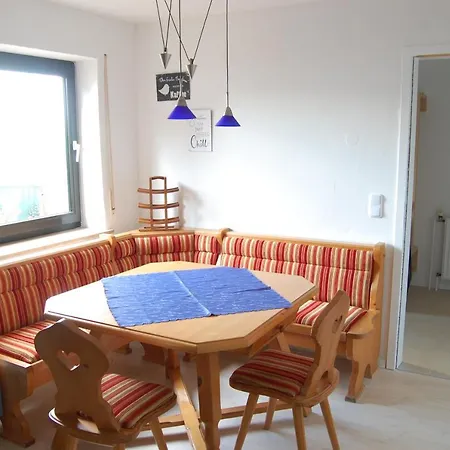 Apartman Mit Kamin Terrasse Und Grill In Der Naehe Von Nuernberg