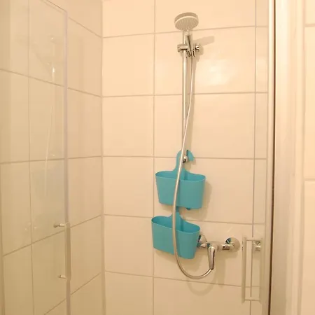 Mit Kamin Terrasse Und Grill In Der Naehe Von Nuernberg *