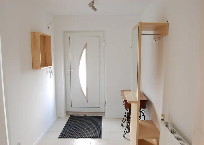 Mit Kamin Terrasse Und Grill In Der Naehe Von Nuernberg Burgthann